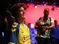Expectsporting lifts the FIWC trophy
